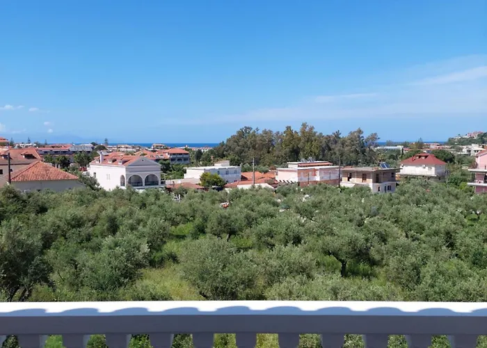Hotel apartamentowy Roula 3*